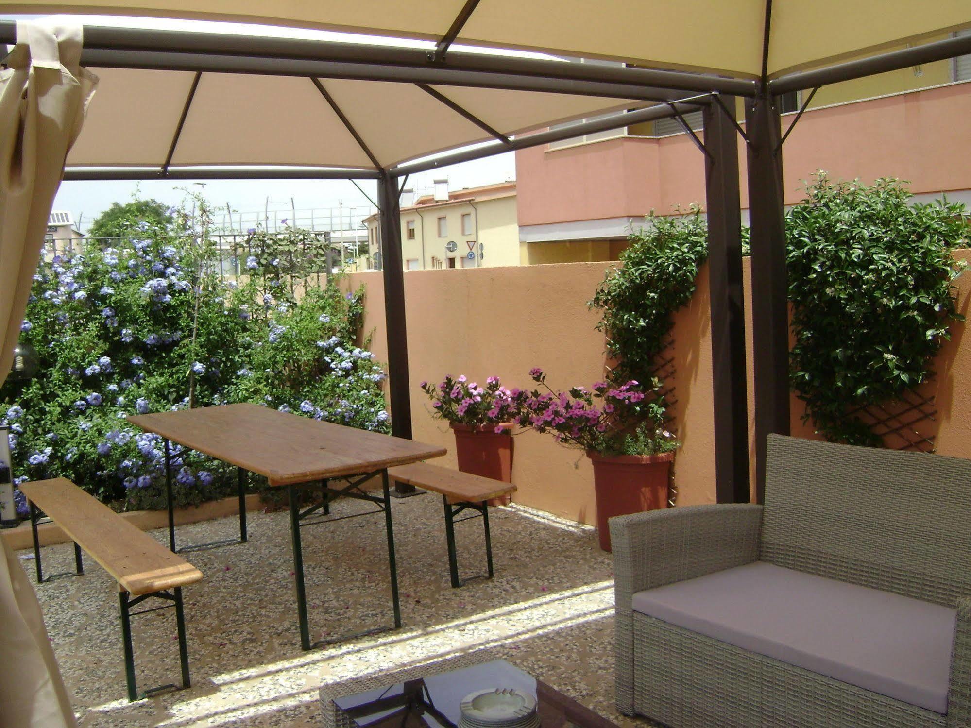 Hotel Sun&Sardinia Monserrato Exterior foto