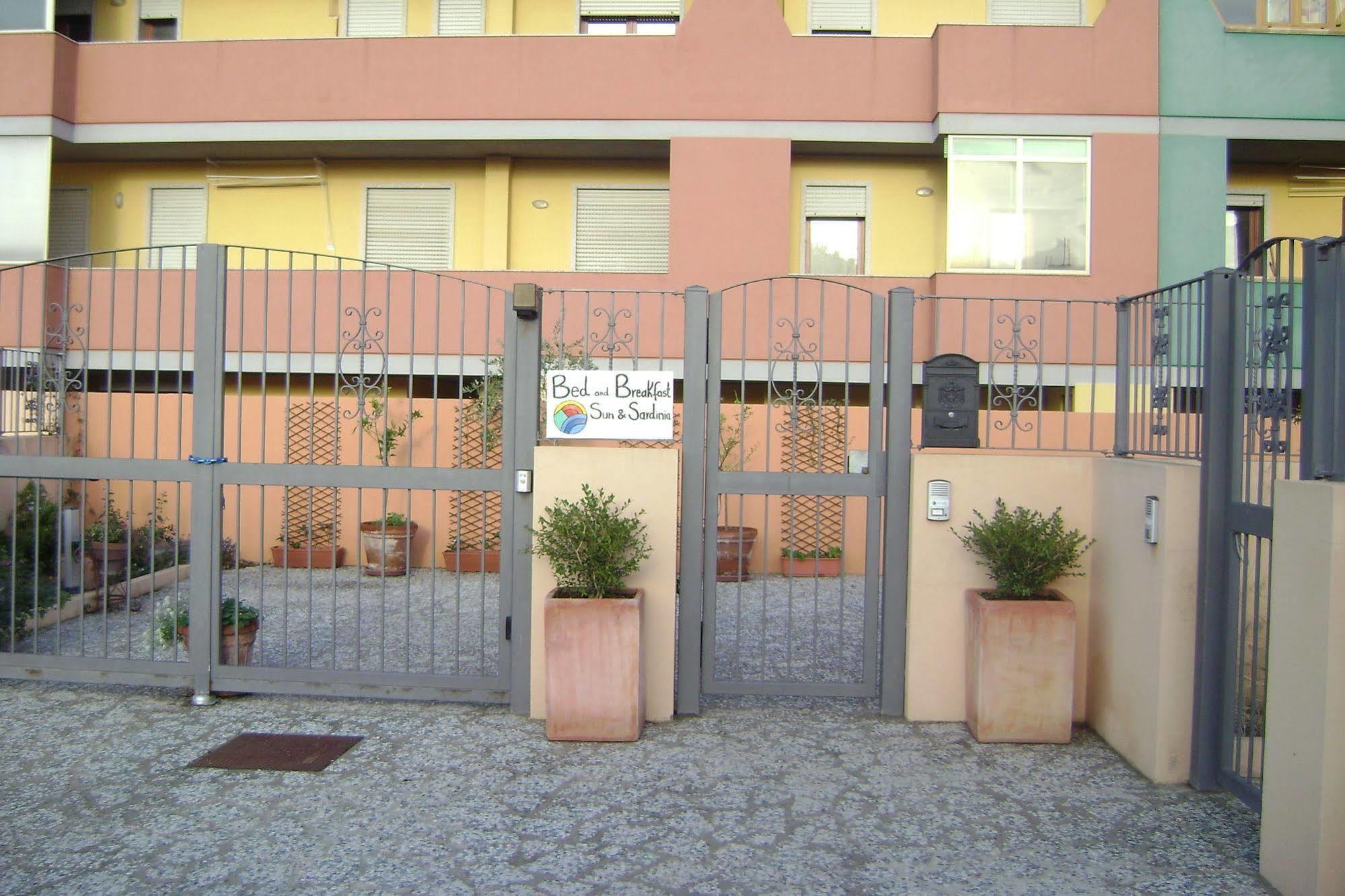 Hotel Sun&Sardinia Monserrato Exterior foto