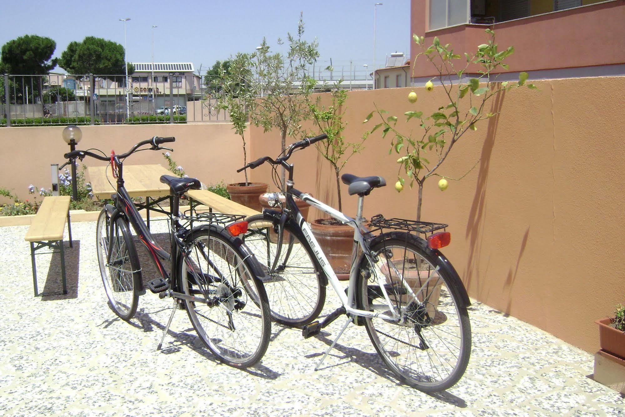 Hotel Sun&Sardinia Monserrato Exterior foto
